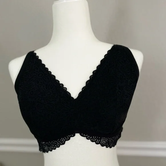 Black lace bralette size large - Picture 2 of 3